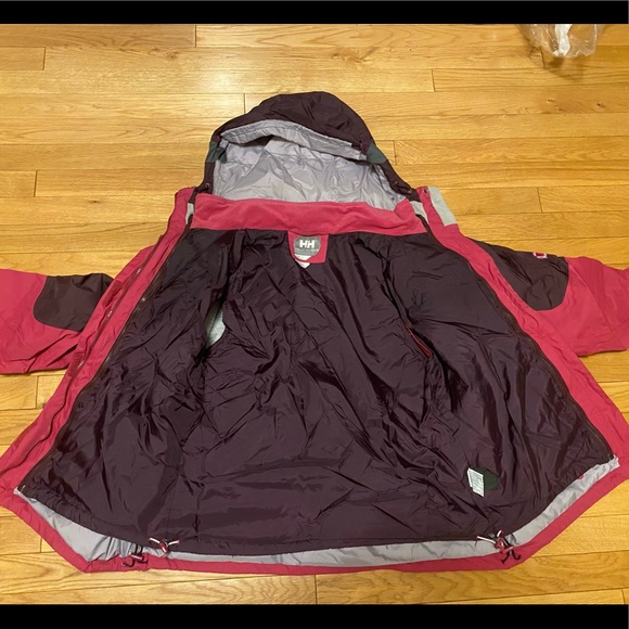 Helly Hansen jacket - Picture 3 of 6